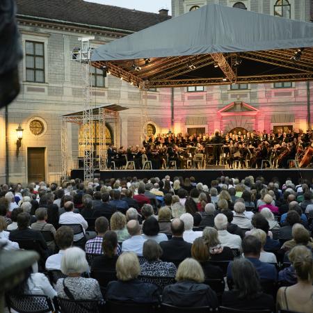 Summer Proms im Brunnenhof MünchenMusik © Roman Häbler