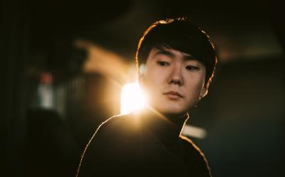 Seong-Jin Cho (c) Christoph Köstlin