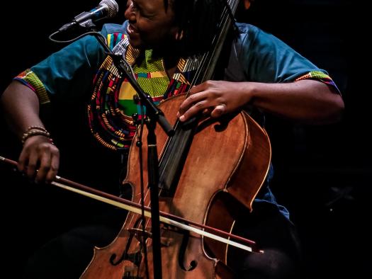 Abel Selaocoe © Ben Bonouvrier